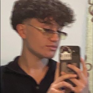 Meet your Posher, Benjamin